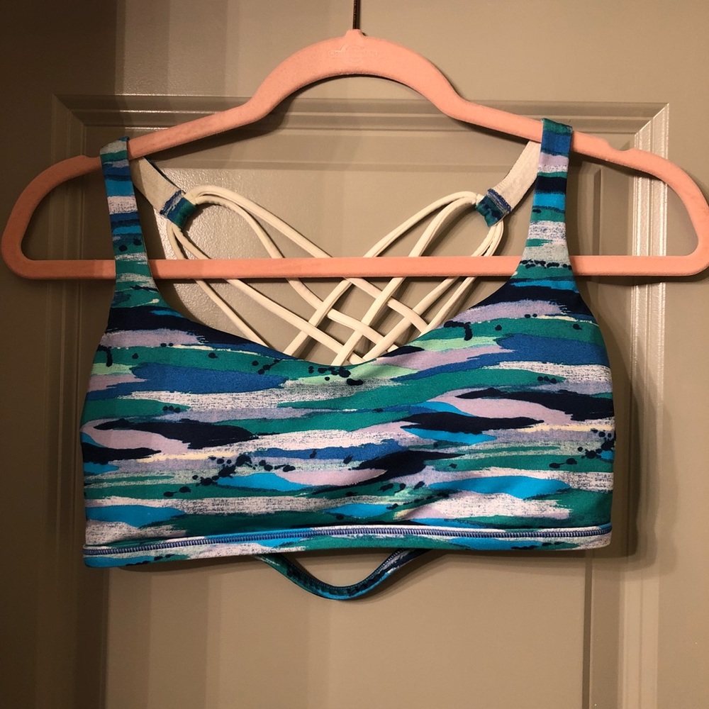 Lululemon bra free to be WILD